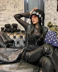 Artis Dunia yang Sering Memakai Chrome Hearts